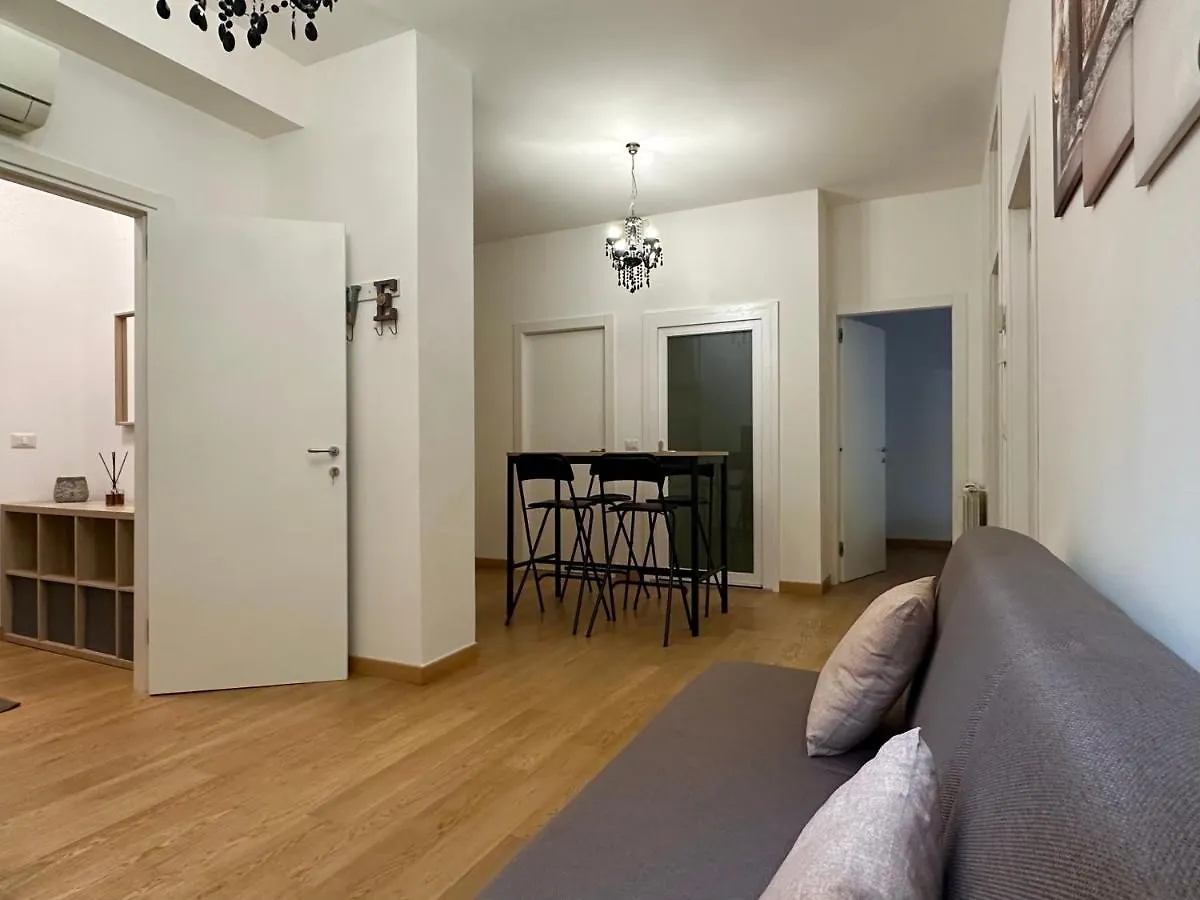 Eclectic Space Padova Two Apartments Italia