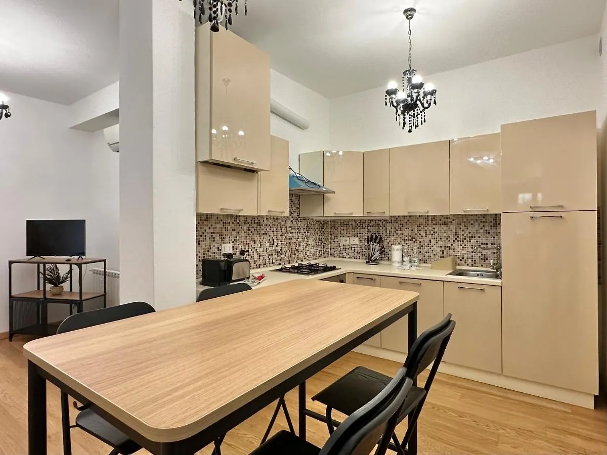 Eclectic Space Padova Two Apartments 0*,  Italia