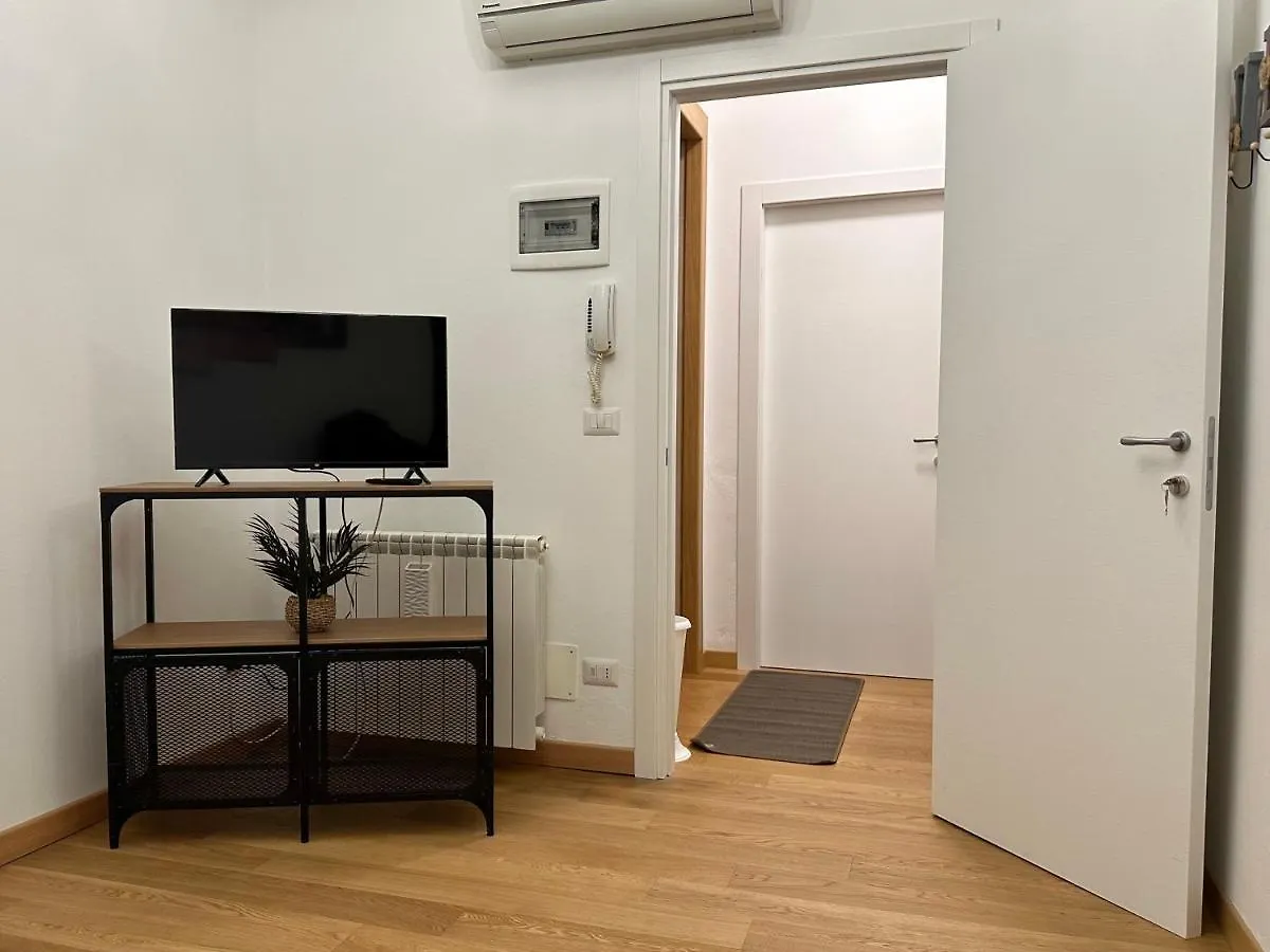 Eclectic Space Padova Two Apartments