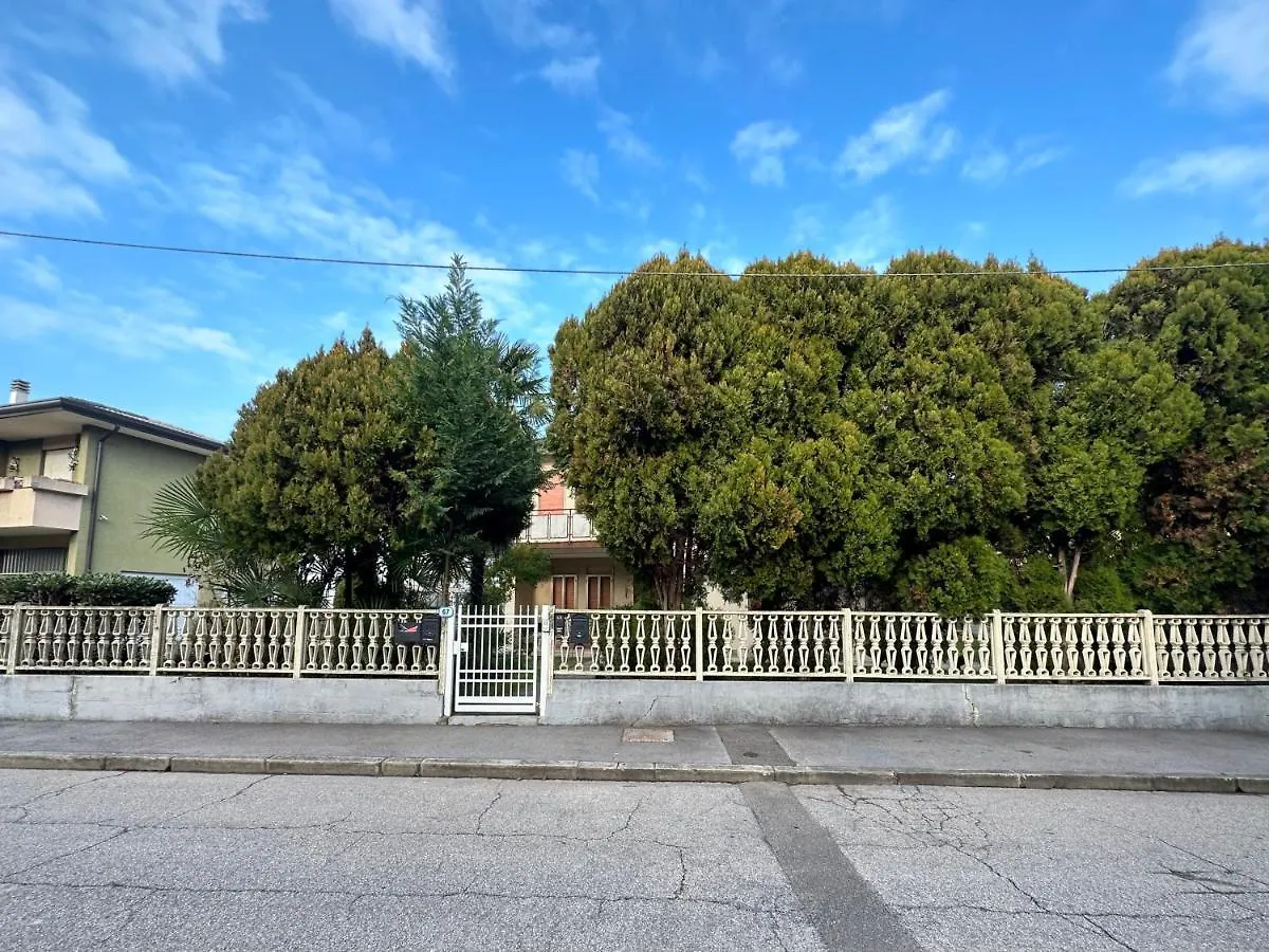 Eclectic Space Padova Two Apartments Italia