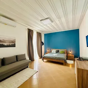 apt-sicilian-vibes-house-in-centro.sicilyhotelsitaly.net/