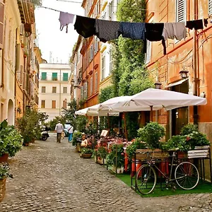 panoramic-castle-apt-rome.it-romehotels.com/